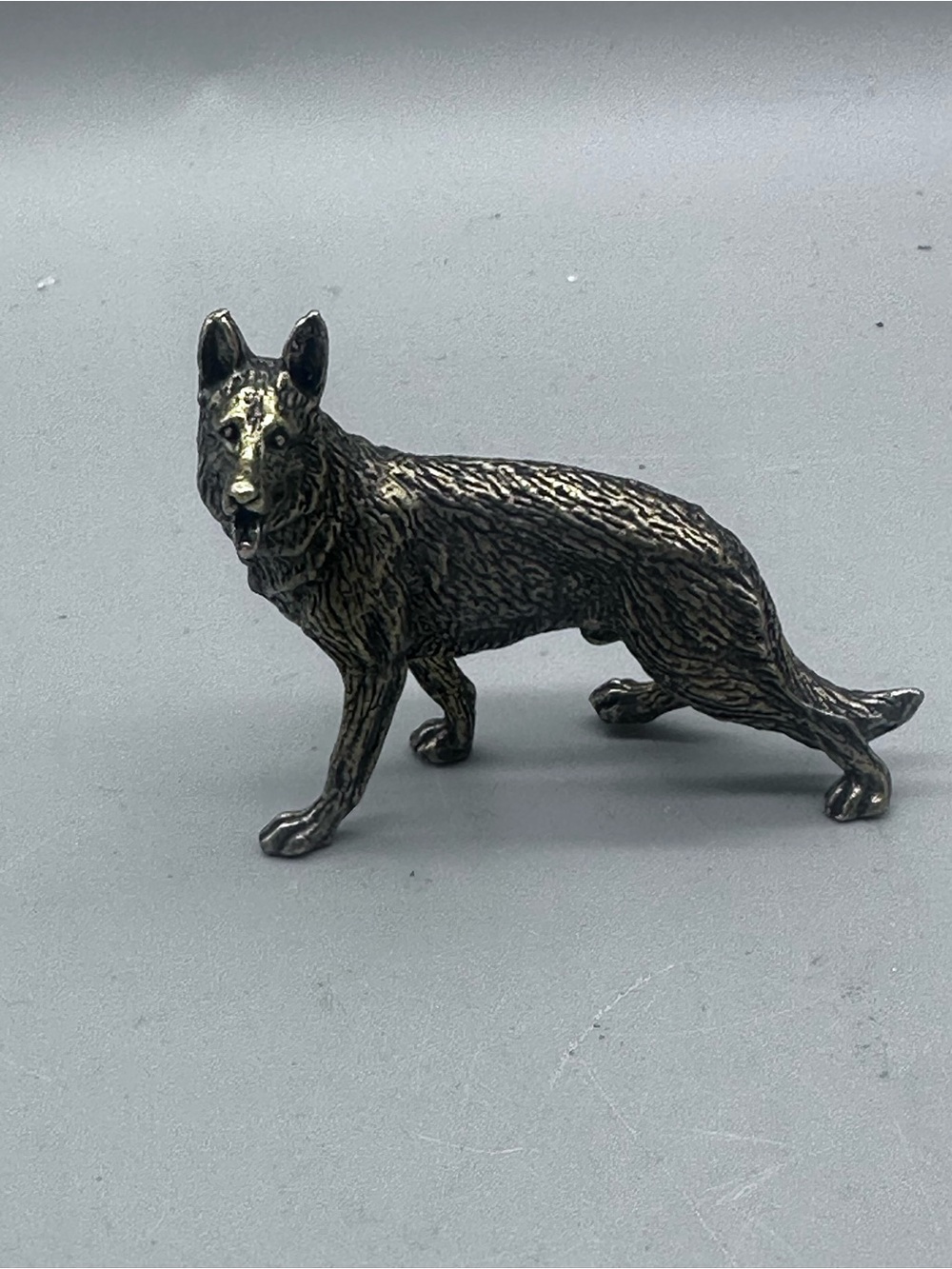 Brass German Shepherd Dog Figurine Toy - Classic Pet Décor